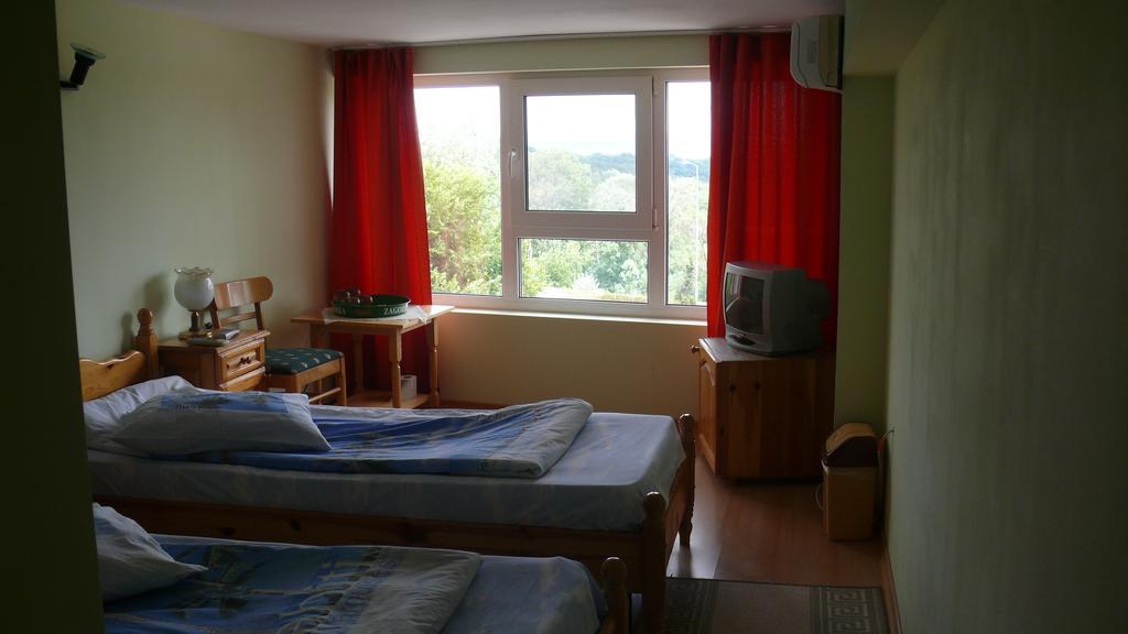 Villa Climate Guest House Varna Exterior foto