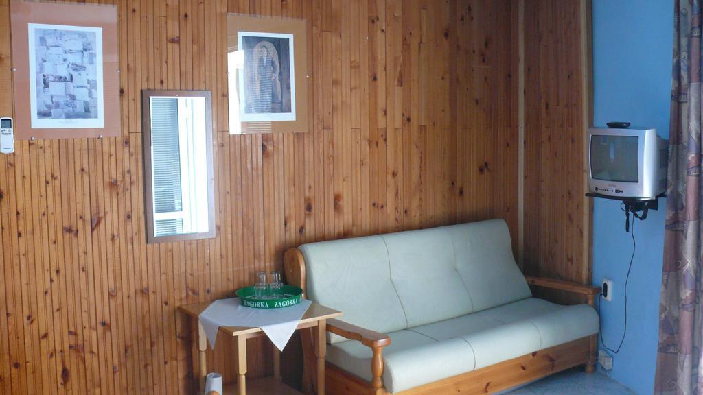 Villa Climate Guest House Varna Quarto foto