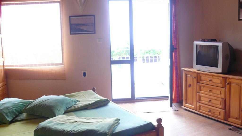 Villa Climate Guest House Varna Exterior foto